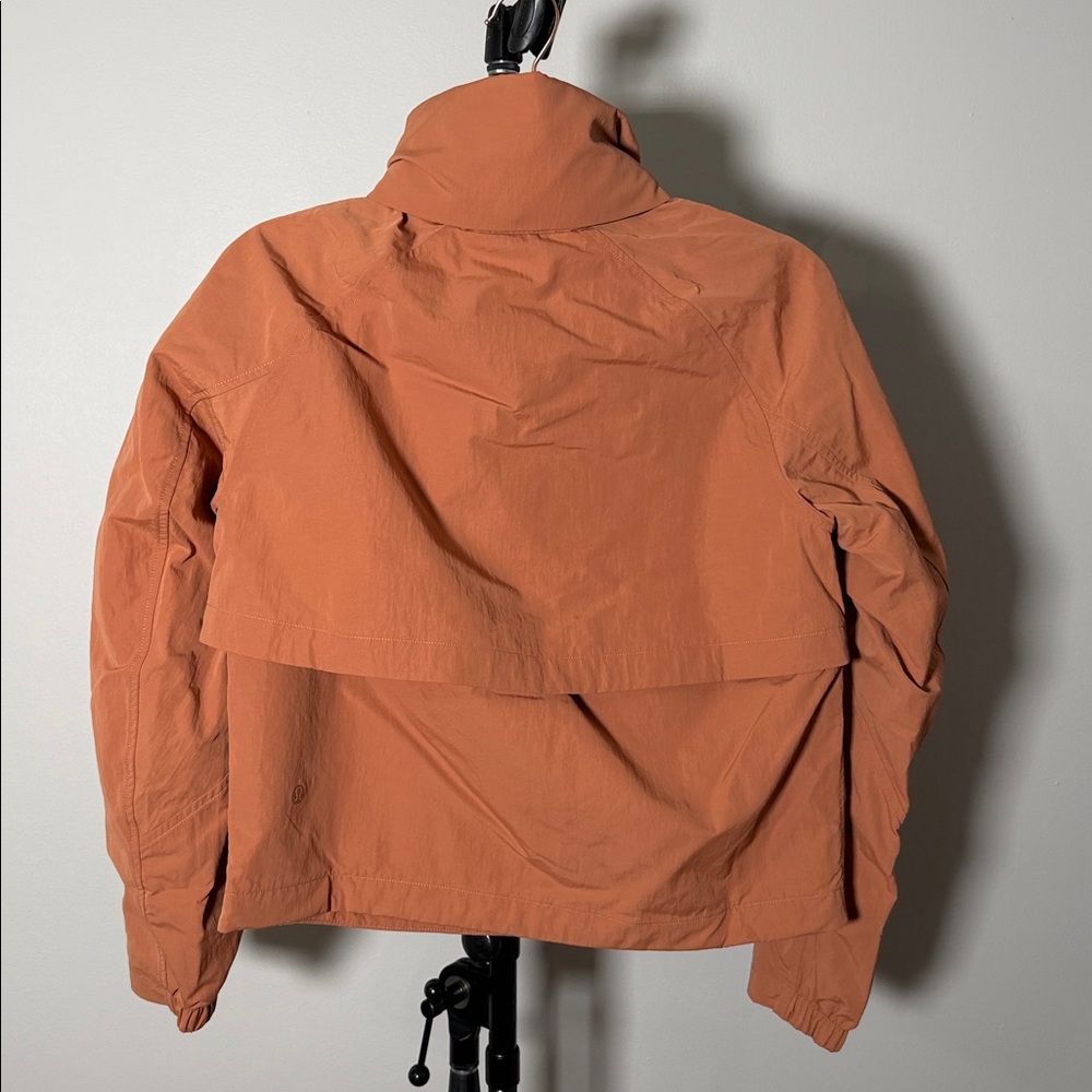 NWOT New Lululemon Always Effortless Jacket Desert Sun - Picture 6 of 9